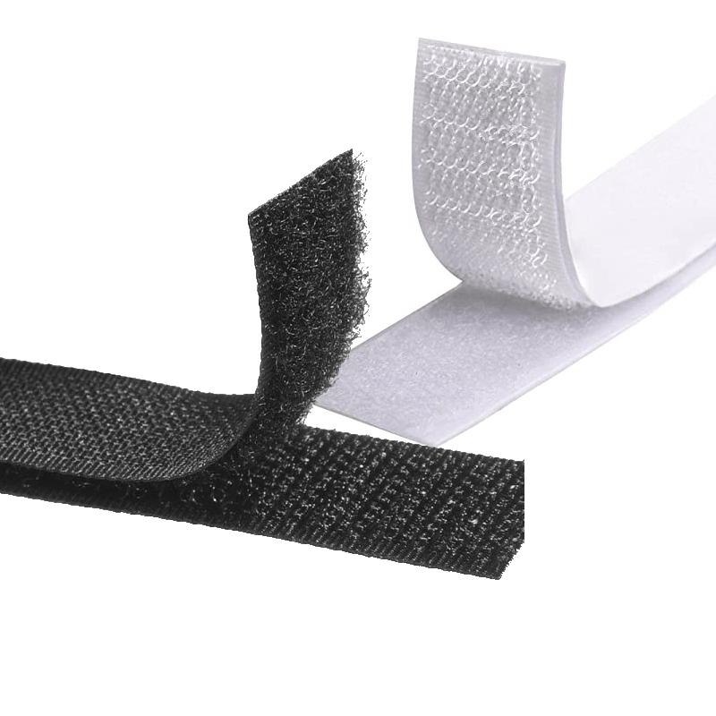 Cinta de Velcro en Blanco o Negro 25 mm - Cinta de Velcro de 25 mm de ancho. Disponible en Blanco o Negro. Para coser. Se vende por separado parte blanda o parte dura